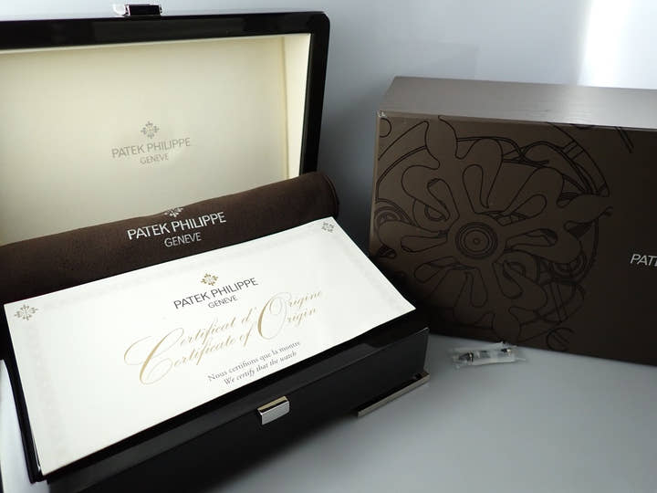 パテックフィリップ アクアノート トラベルタイム Ref.5164A-001 ステンレススチール ブラック文字盤