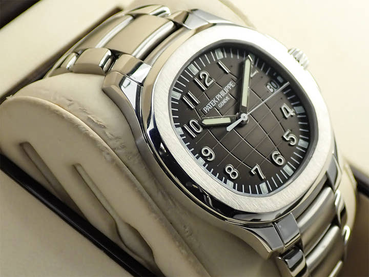 パテックフィリップ アクアノート エクストララージ Ref.5167/1A-001 ステンレススチール ブラック文字盤
