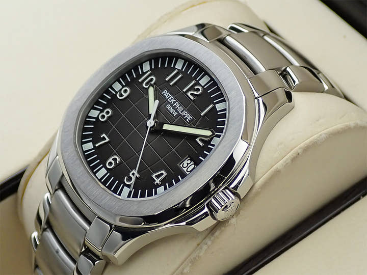 パテックフィリップ アクアノート エクストララージ Ref.5167/1A-001 ステンレススチール ブラック文字盤