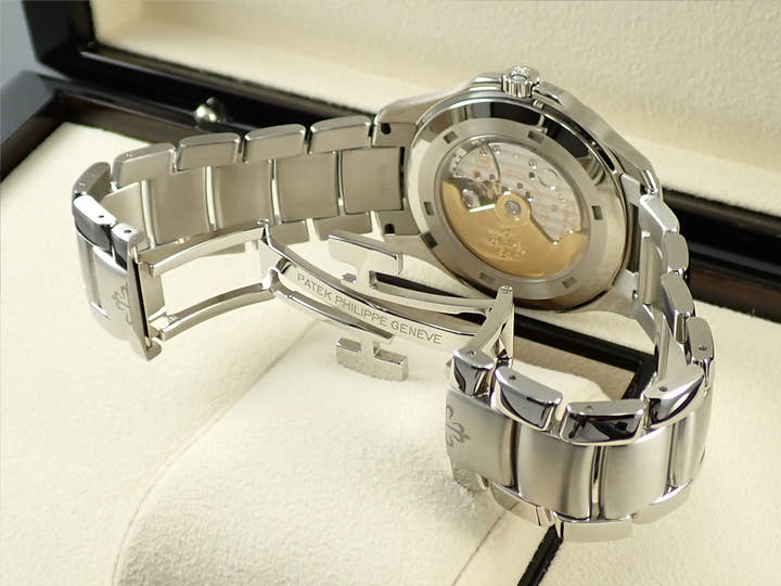 Patek Philippe Aquanaut Extra Large <Warranty, Box, etc.>