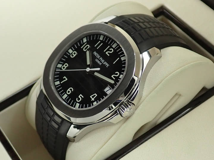 パテックフィリップ アクアノート Ref.5167A-001 ステンレススチール ブラック文字盤