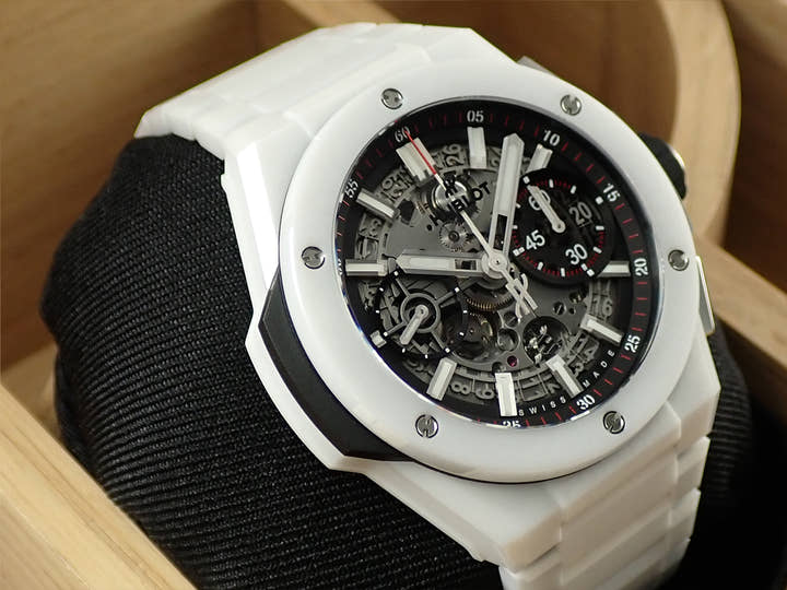 ウブロ ビッグバン インテグレーテッド ホワイトセラミック Ref.451.HX.1123.HX マットグレー スケルトン文字盤 未使用 C6AXFC15