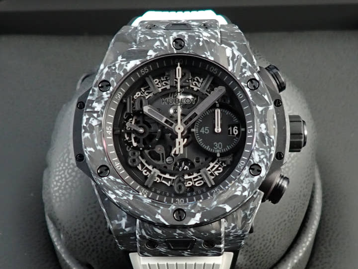 ウブロ ビッグ・バン ウニコ カーボン ホワイト Ref.421.QW.1110.RX.JPN スケルトン文字盤 極美品 R79A7C7F