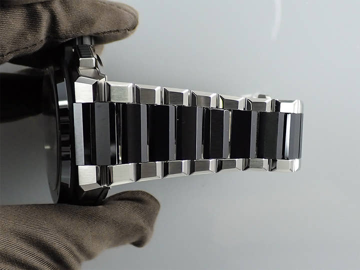 ウブロ ビッグバン インテグレーテッド チタニウム セラミック Ref.451.NM.1170.NM スケルトン文字盤 美品 U4971308