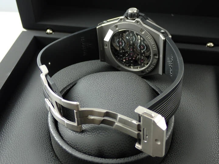 ウブロ ビッグバン メカ-10 チタニウム Ref.414.NI.1123.RX スケルトン文字盤 中古 LJ6F7780