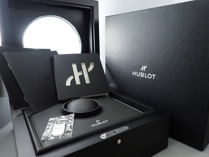 ウブロ ビッグ・バン インテグレーテッド カテドラル ミニッツリピーター トゥールビヨン ホワイトセラミック Ref.458.HX.1170.HX.YOS スケルトン文字盤 極美品 89R35212