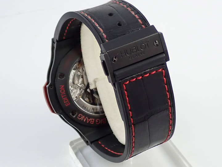 ウブロ ビッグ・バン オールブラック レッド Ref.301.C1.1130.GR.ABR10 ブラック文字盤 中古 59RX9186