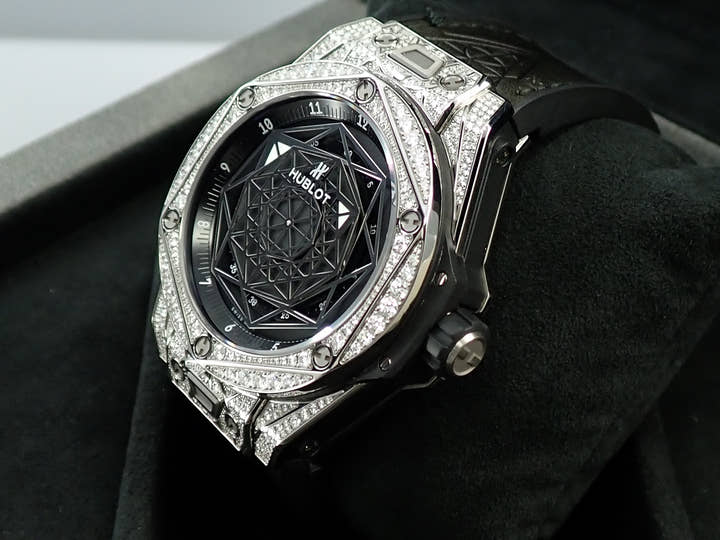 ウブロ ビッグバン ウニコ サンブルー Ref.415.NX.1112.VR.1704.MXM17 スケルトン文字盤 中古 Z9C778KH