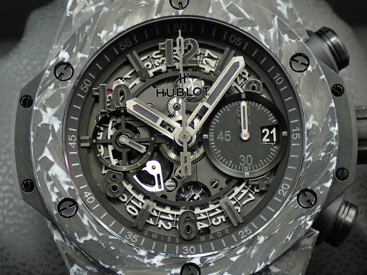 ウブロ ビッグバン ウニコ カーボン ホワイト Ref.421.QW.1110.RX.JPN スケルトン文字盤 極美品 W9H8MMXJ