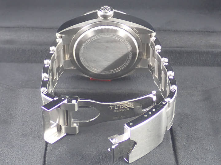 チューダー(チュードル) ブラックベイ Ref.79830RB ブラック文字盤 中古 blackbay-14
