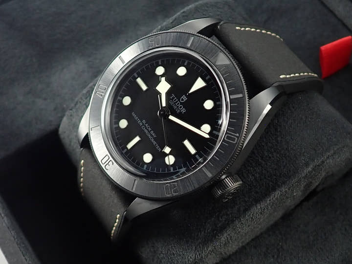 チューダー(チュードル) ブラックベイ Ref.79210CNU ブラック文字盤 極美品 K86KWMVS