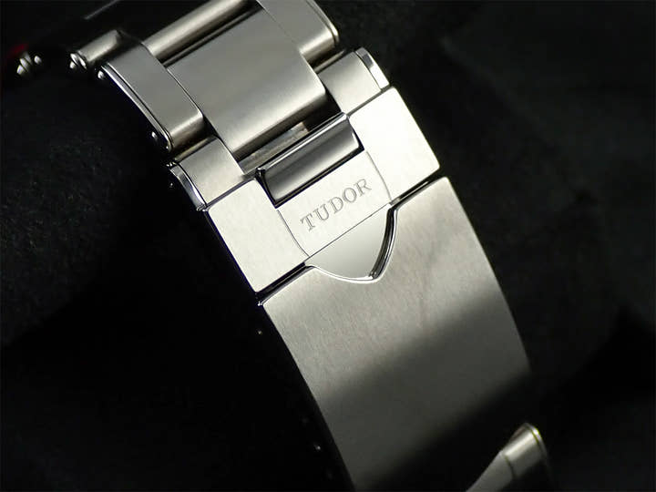 チューダー(チュードル) ブラックベイ クロノ Ref.79360N ホワイト文字盤 美品 6WLURJHM