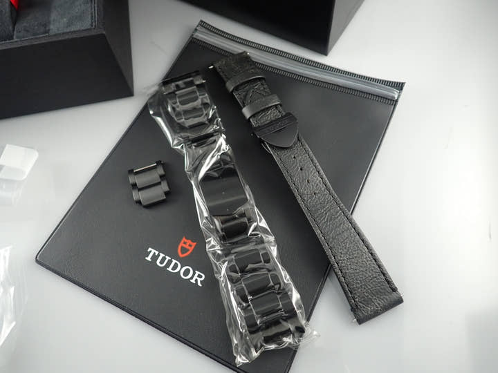 Tudor Black Bay Ref.79230DK Black Dial Very Good Condition blackbay-57