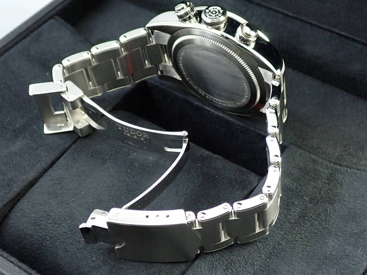 チューダー(チュードル) ブラックベイ クロノ Ref.79360N ブラック文字盤 美品 JSK8M46H