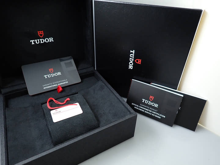 チューダー(チュードル) ブラックベイ クロノ Ref.79360N ブラック文字盤 未使用 2CJ8KUC3