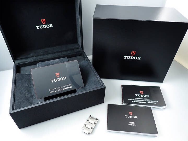 チューダー(チュードル) ブラックベイ クロノ Ref.79360N ブラック文字盤 美品 JM428275