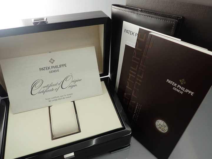 パテックフィリップ カラトラバ Ref.5119J-001 イエローゴールド ホワイト文字盤