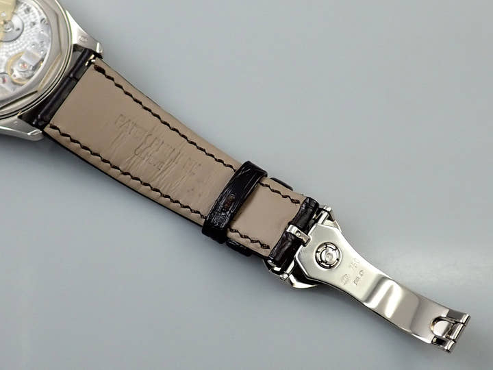 Patek Philippe Calatrava Ref. 6000G-010 White Gold Gray Dial
