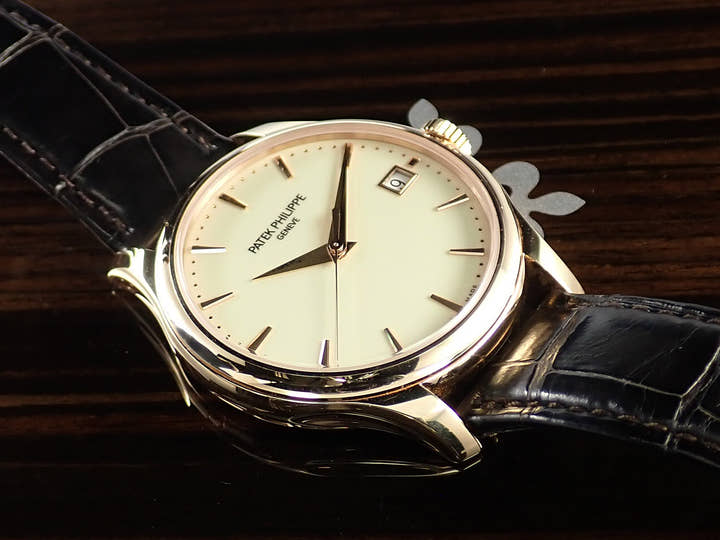 パテックフィリップ カラトラバ Ref.5227R-001 ローズゴールド アイボリー文字盤