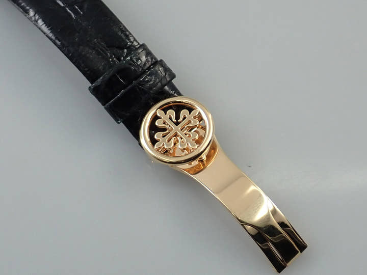 パテックフィリップ カラトラバ Ref.3923R ローズゴールド アイボリー文字盤