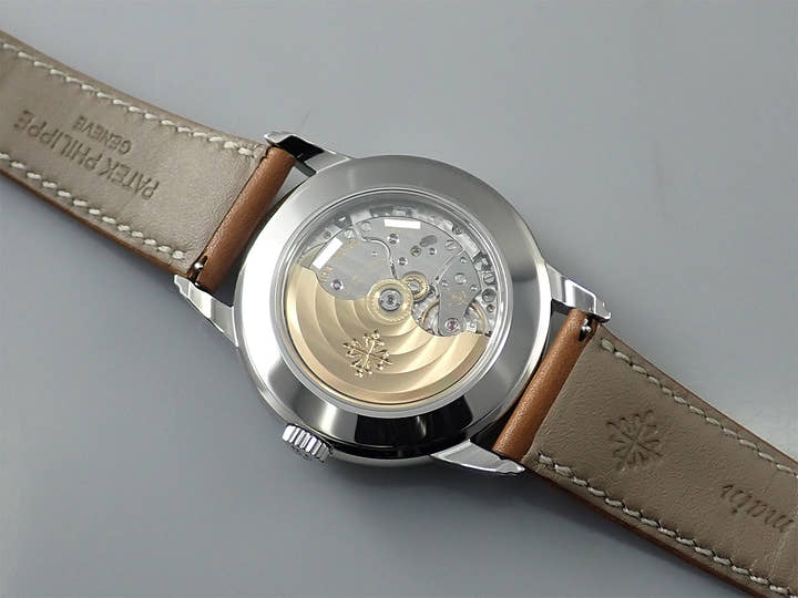 パテックフィリップ カラトラバ ウィークリーカレンダー Ref.5212A-001 ステンレススチール シルバー文字盤