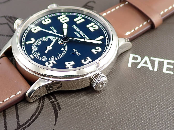 パテックフィリップ カラトラバ パイロット トラベルタイム Ref.5524G-001 ホワイトゴールド ブルー文字盤