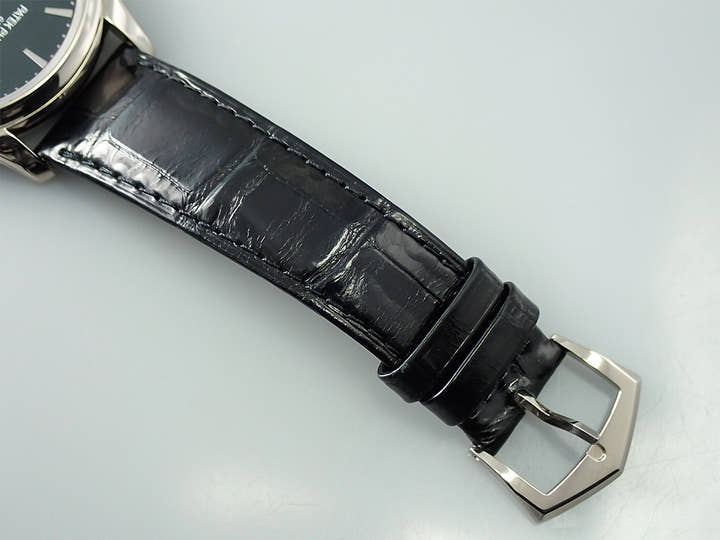 パテックフィリップ カラトラバ Ref.5227G-010 ホワイトゴールド ブラック文字盤