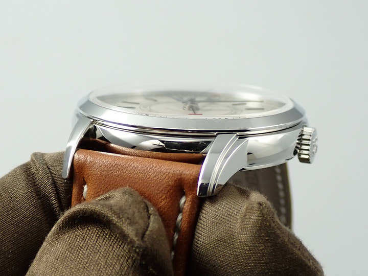 パテックフィリップ カラトラバ ウィークリーカレンダー Ref.5212A-001 ステンレススチール シルバー文字盤