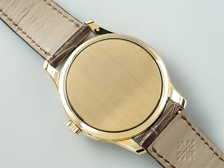 パテックフィリップ カラトラバ Ref.5227J-001 イエローゴールド アイボリー文字盤