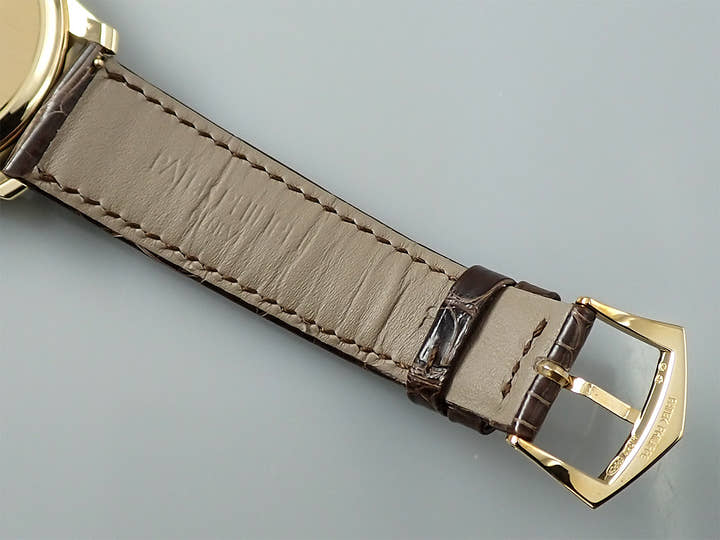 パテックフィリップ カラトラバ Ref.5227J-001 イエローゴールド アイボリー文字盤