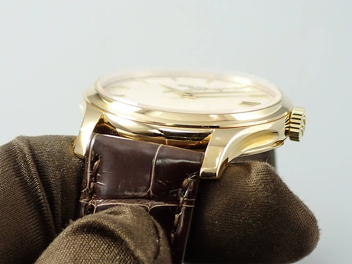 パテックフィリップ カラトラバ Ref.5227J-001 イエローゴールド アイボリー文字盤