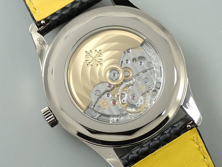 パテックフィリップ カラトラバ Ref.6007G-001 ホワイトゴールド エボニーブラック文字盤