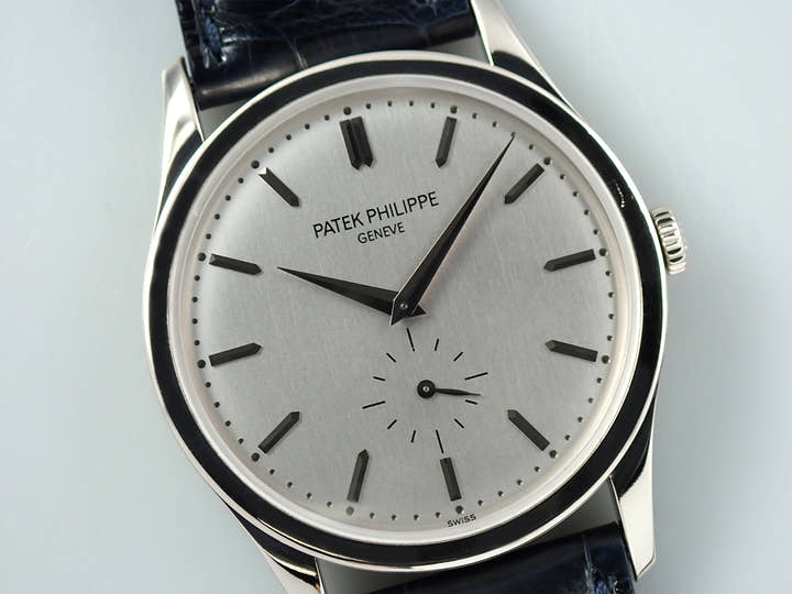 Patek Philippe Calatrava Ref. 5196G-001 White Gold Silver Dial