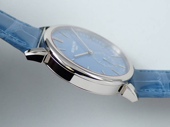 Patek Philippe Calatrava Grand Exhibition Tokyo 2023 Ref. 6127G-010 White Gold Light Blue Lacquer Dial