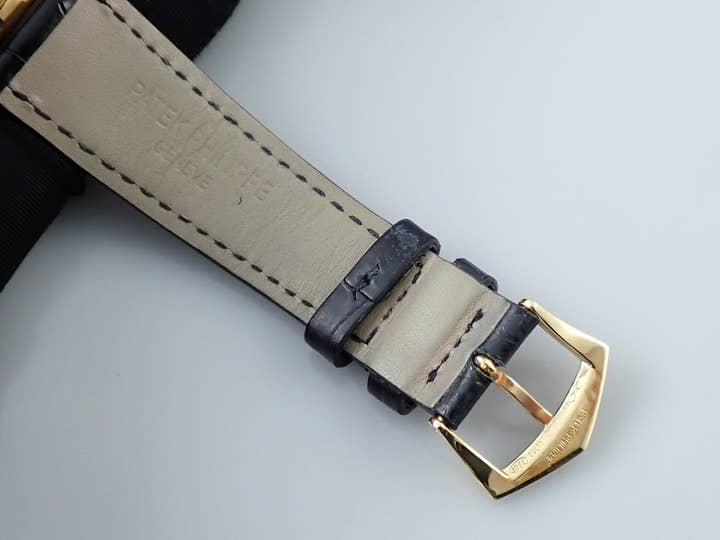 パテックフィリップ カラトラバ Ref.5119J-001 イエローゴールド ホワイト文字盤