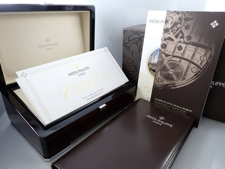 パテックフィリップ カラトラバ グランド エキシビジョン 東京2023 Ref.6127G-010 ホワイトゴールド ラックライトブルー文字盤
