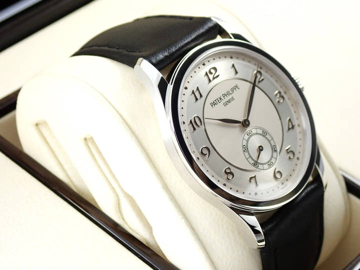 パテックフィリップ カラトラバ Ref.5196P-001 プラチナ シルバー文字盤