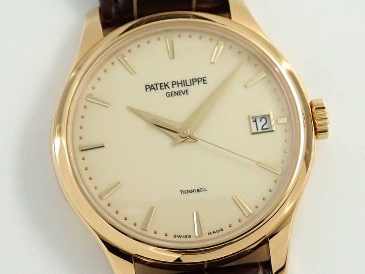パテックフィリップ カラトラバ Ref.5227J-001 イエローゴールド アイボリー文字盤