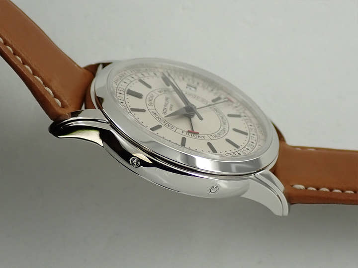 パテックフィリップ カラトラバ ウィークリーカレンダー Ref.5212A-001 ステンレススチール シルバー文字盤