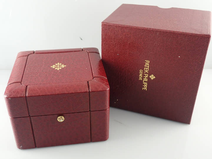 パテックフィリップ カラトラバ Ref.5000J イエローゴールド ブラック文字盤