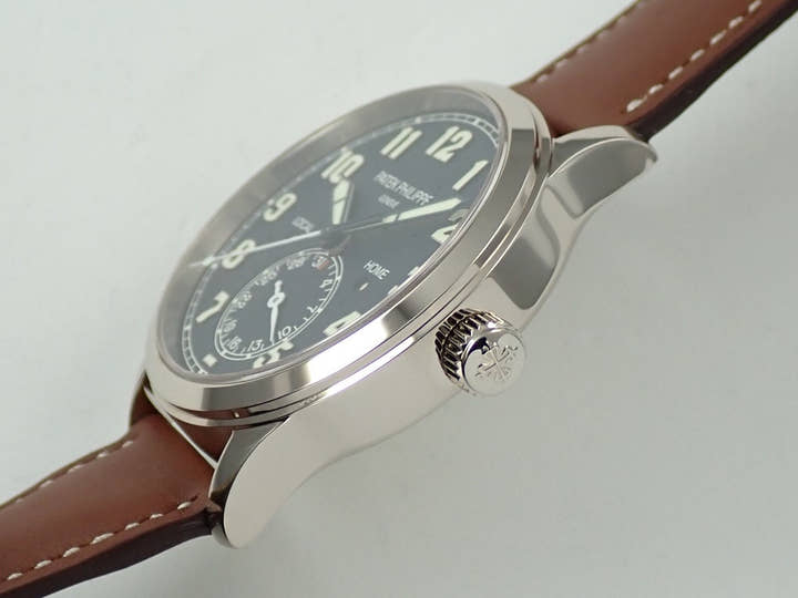 パテックフィリップ カラトラバ パイロット トラベルタイム Ref.5524G-001 ホワイトゴールド ブルー文字盤