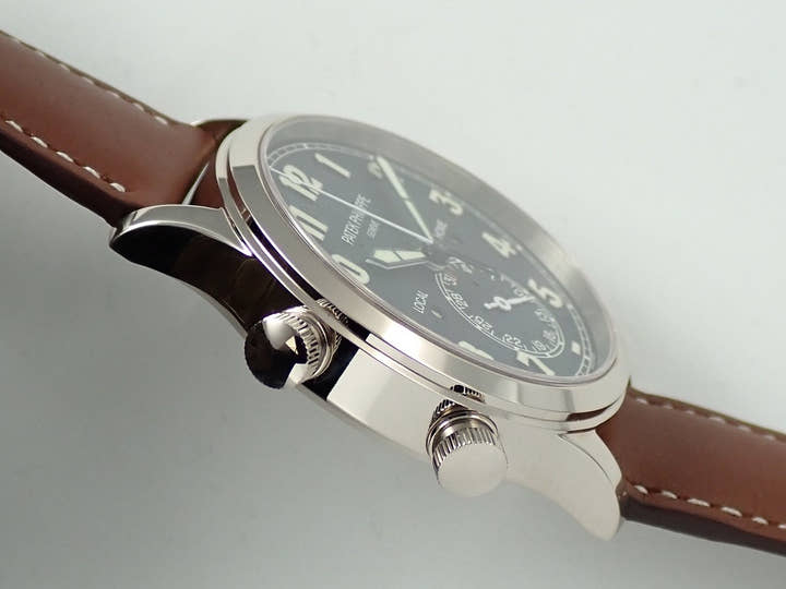 パテックフィリップ カラトラバ パイロット トラベルタイム Ref.5524G-001 ホワイトゴールド ブルー文字盤