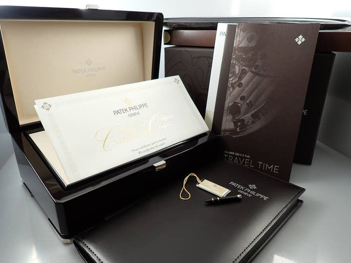 パテックフィリップ カラトラバ パイロット トラベルタイム Ref.5524G-001 ホワイトゴールド ブルー文字盤