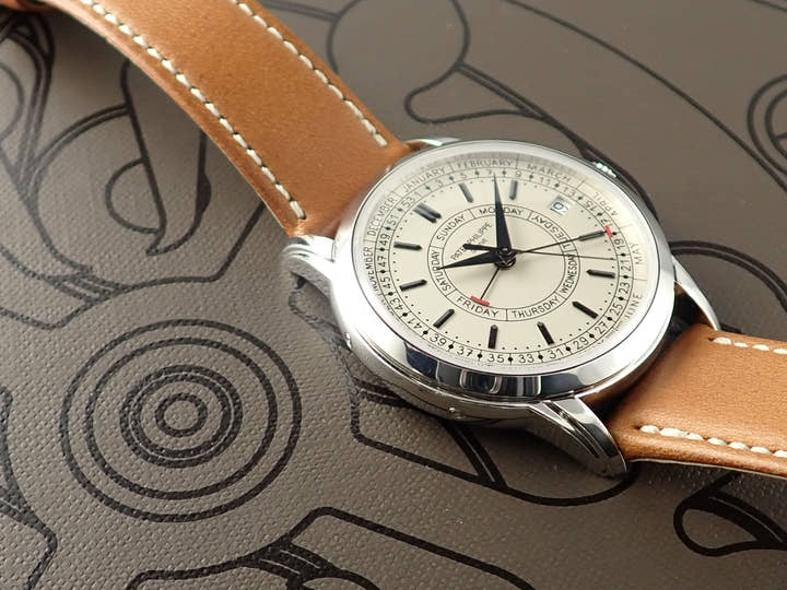 パテックフィリップ カラトラバ ウィークリーカレンダー Ref.5212A-001 ステンレススチール シルバー文字盤