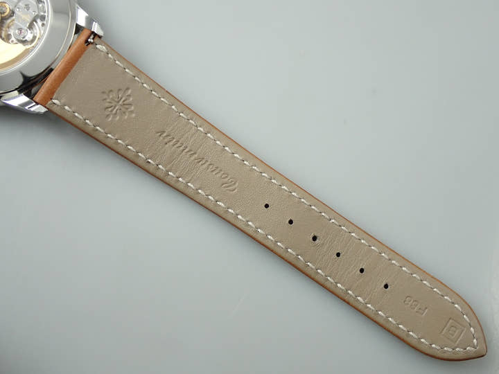 パテックフィリップ カラトラバ ウィークリーカレンダー Ref.5212A-001 ステンレススチール シルバー文字盤