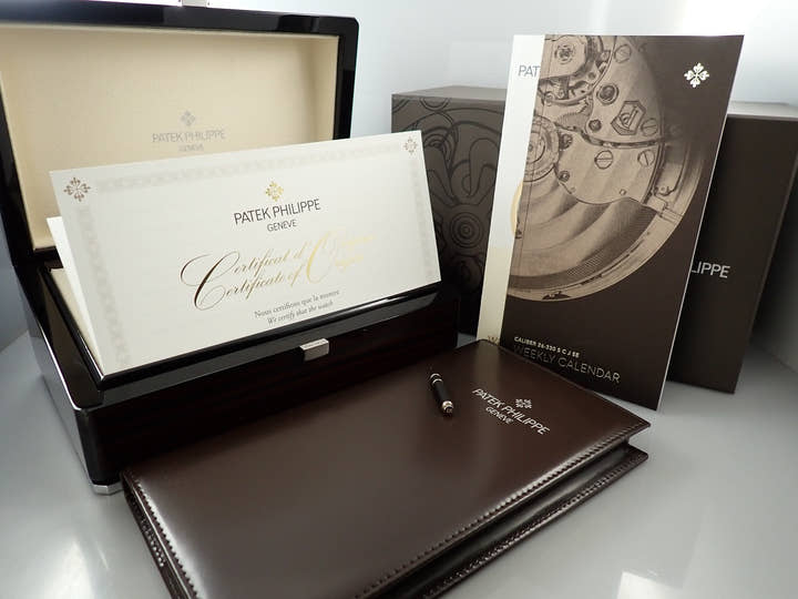 パテックフィリップ カラトラバ ウィークリーカレンダー Ref.5212A-001 ステンレススチール シルバー文字盤