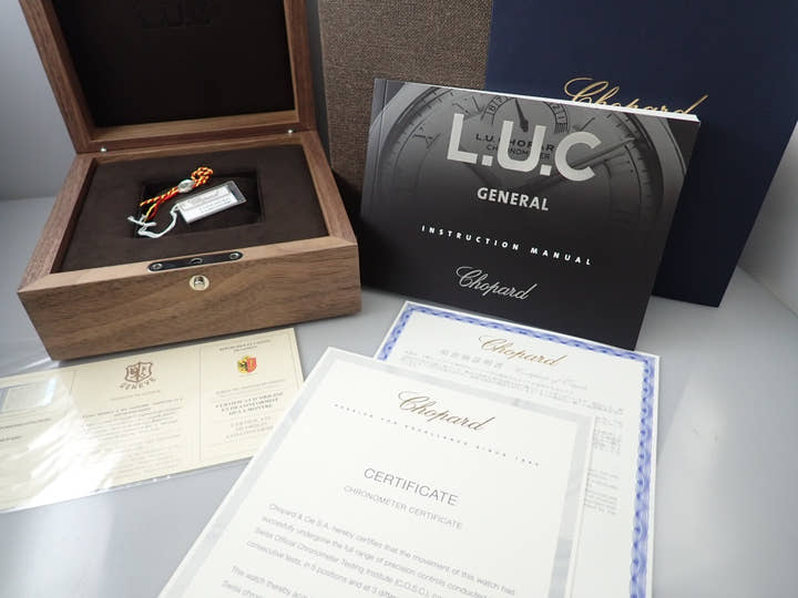 ショパール L.U.C. XPS 1860 Ref.161946-5001 シルバー文字盤 中古 95727U0J