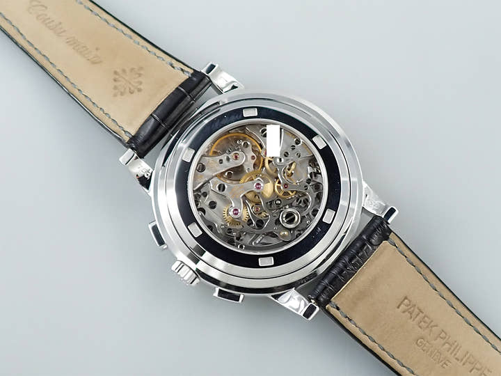 パテックフィリップ クロノグラフ Ref.5070G-001 ホワイトゴールド シルバー文字盤