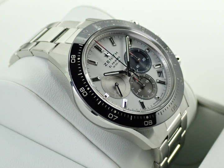 ゼニス クロノマスター スポーツ Ref.03.3100.3600/69.M3100 ホワイト文字盤 美品 4C58VU7W