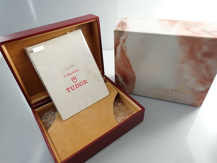 チューダー(チュードル) クロノタイム Ref.79180 ブラック文字盤 中古 4C0ACFKS